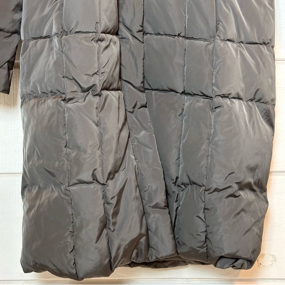 Cole Haan NWT Quilted Mid-Length Down Puffer Coat with Attached Hood XS Grey - Picture 5 of 11